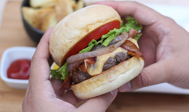 HAMBURGUESA ARTESANAL