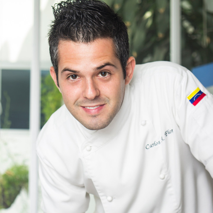 Carlos Flores La Divina