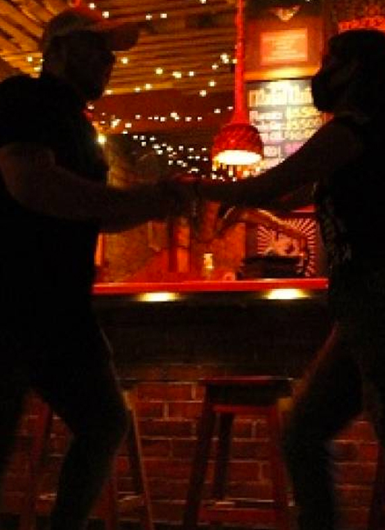 salsa baile parejas noche #NosUneLaEmpresa el país qhubo cali 2021