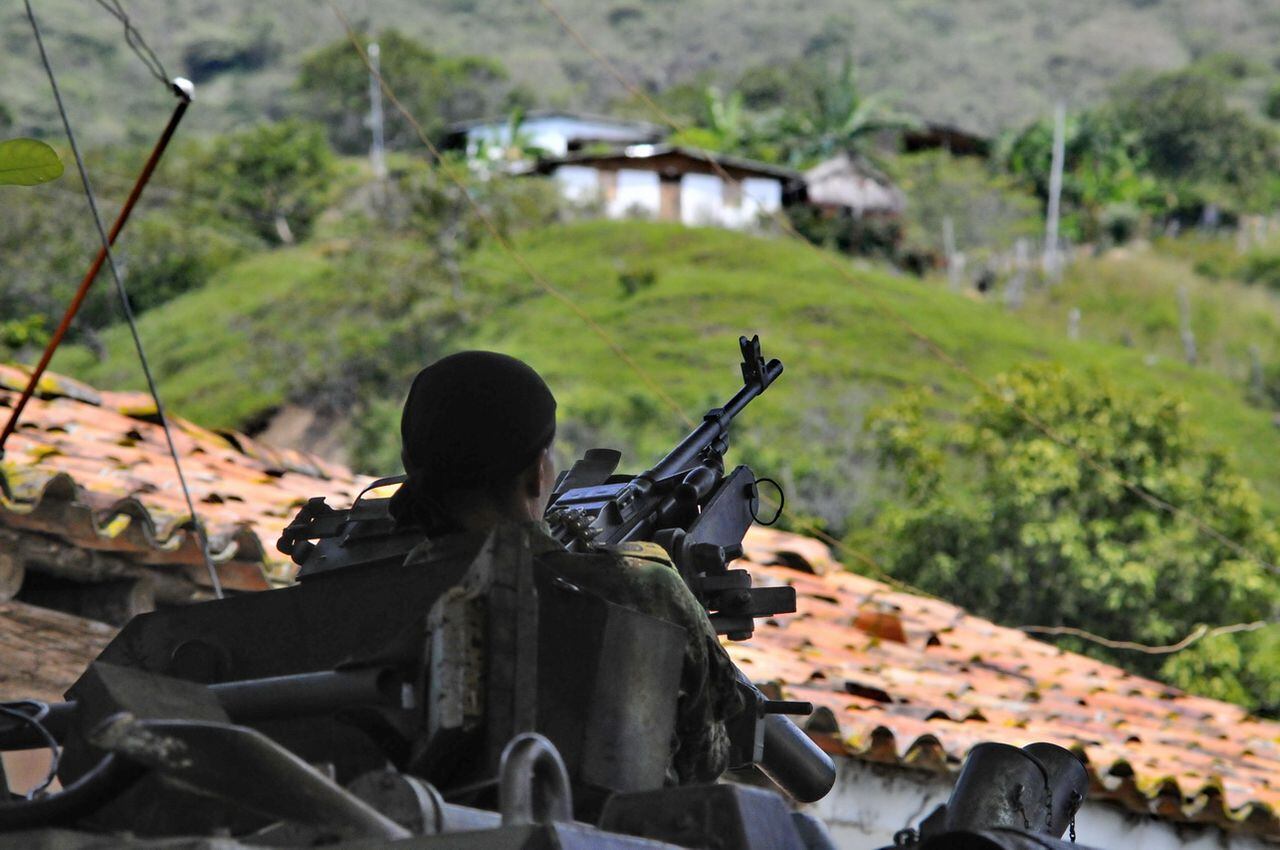 Persisten los enfrentamientos en el norte del Cauca entre grupos armados ilegales y la Fuerza Pública.