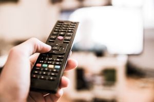 Las funciones de los botones de colores en televisores inteligentes se desvelan en detalle.