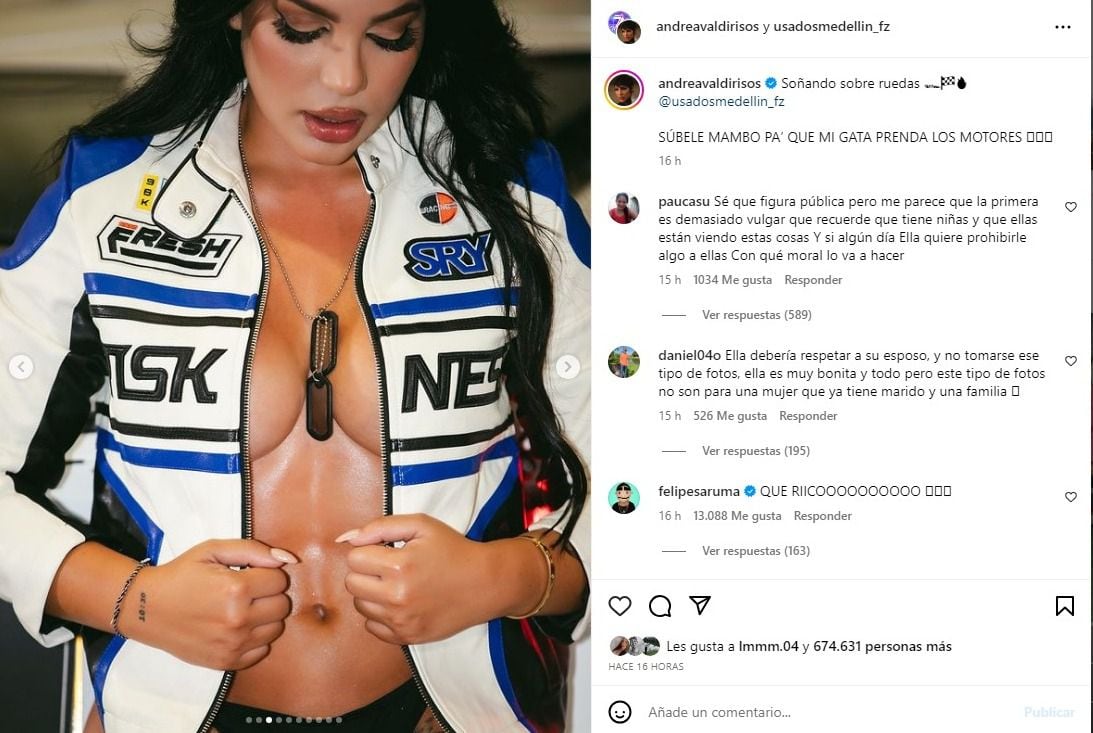 Andrea Valdiri encendió las redes sociales por subir fotos con poca ropa.