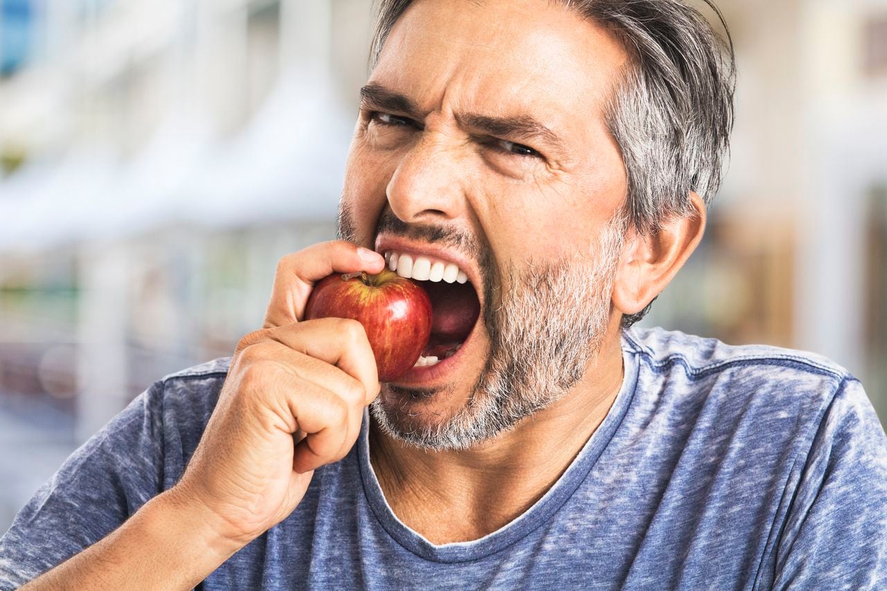 El consumo regular de manzana puede traer grandes beneficios para el cuerpo humano.