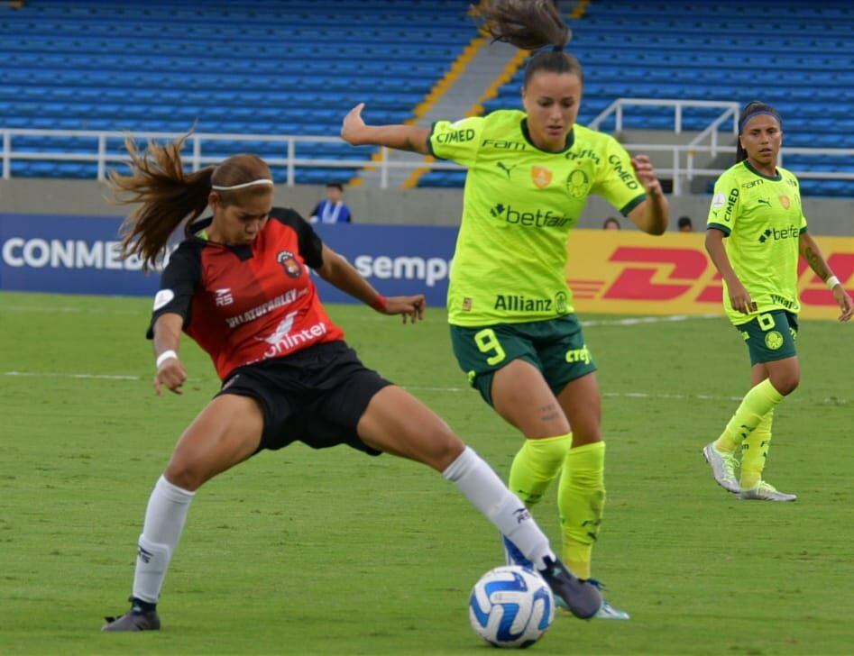 Imagen del partido entre Palmeiras de Brasil y Caracas de Venezuela por la la fecha 2 del grupo A de la Copa Libertadores Femenina 2023.