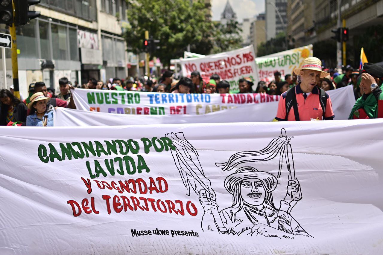 Avanzan las movilizaciones por las calles de Bogotá.