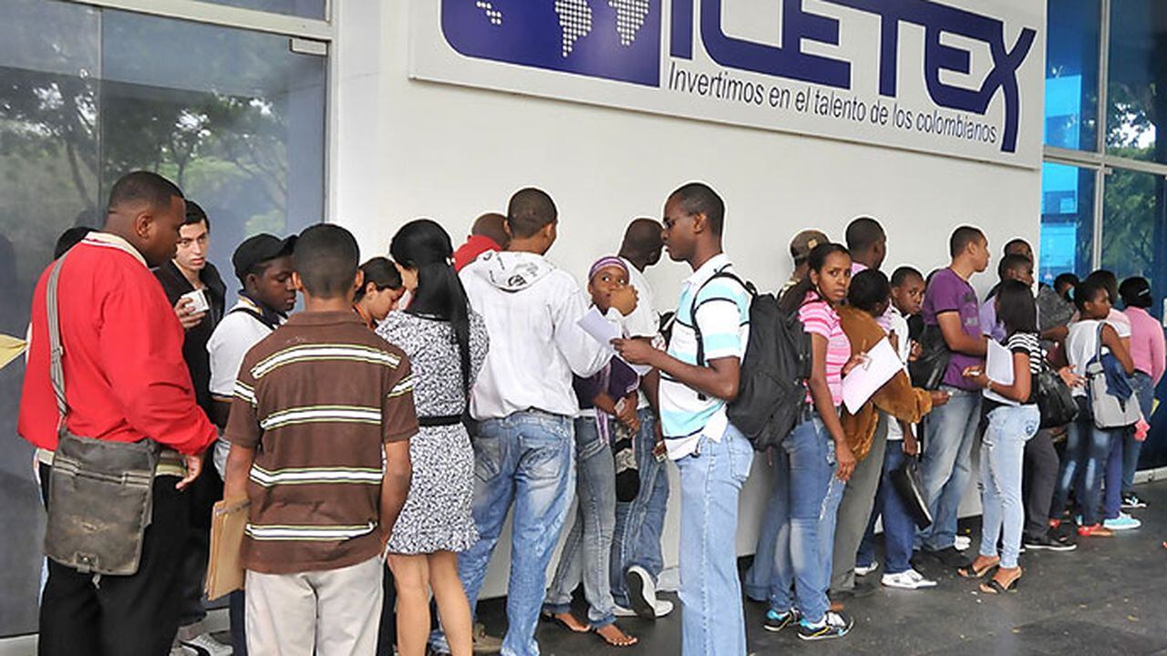 Hasta principios de agosto y según el calendario de cada universidad, los jóvenes colombianos podrán solicitar un crédito educativo en la página de Icetex.
