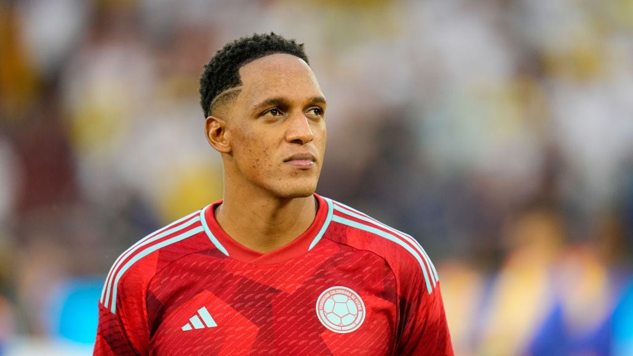 GELSENKIRCHEN, GERMANY - JUNE 20: Yerry Mina of Colombia looks on prior to the international friendly match between Germany and Colombia at Veltins-Arena on June 20, 2023 in Gelsenkirchen, Germany. (Photo by Alex Gottschalk/DeFodi Images via Getty Images)