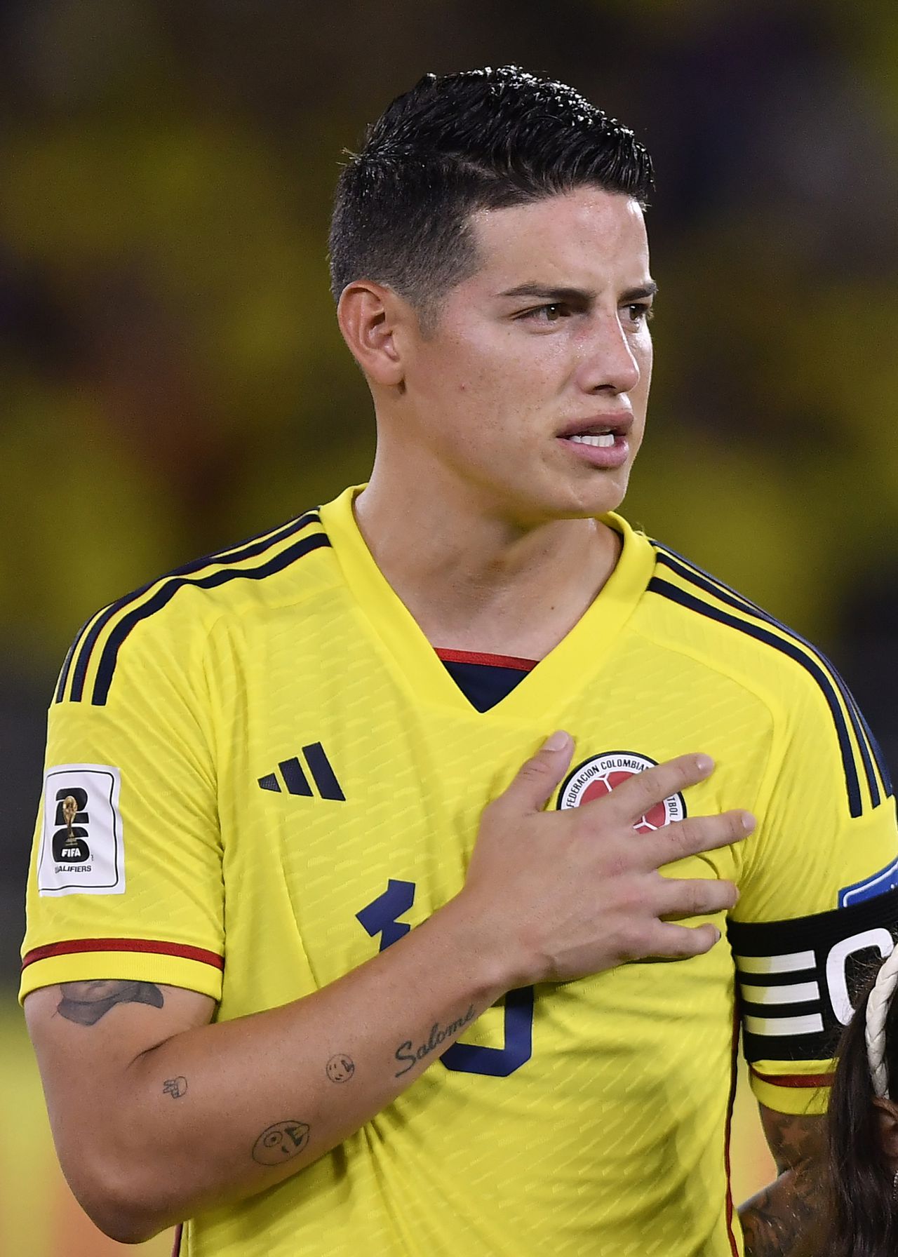 James Rodríguez, capitán y figura con Colombia.