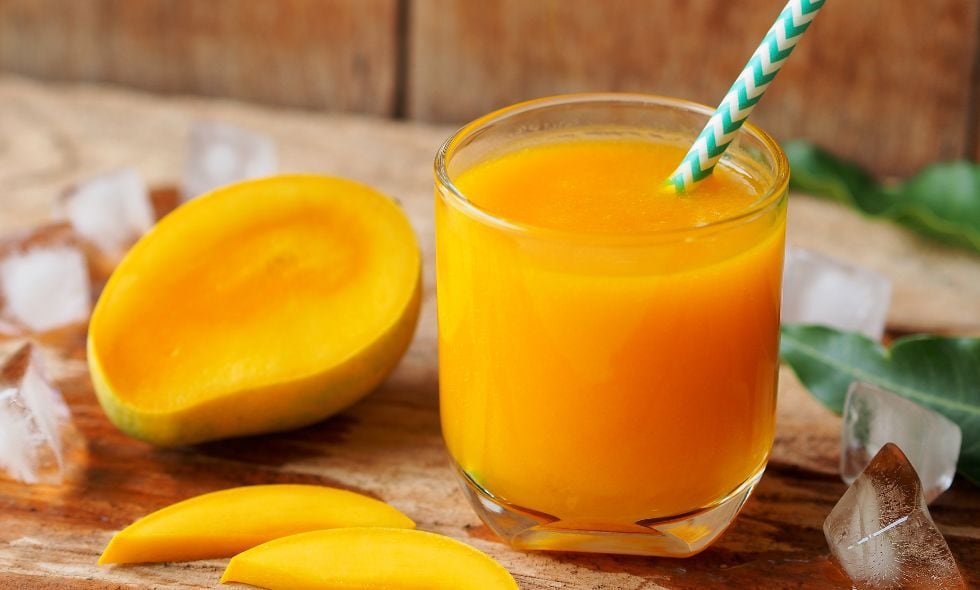 Algunos estudios sugieren que el mango puede contener trazas de tiramina, un compuesto que puede interferir con la producción de melatonina, la hormona que regula el sueño.