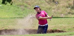 El golfista caleño Santiago Rivas, con más de 15 años en el golf, espera dar el golpe y clasificar al Astara.
