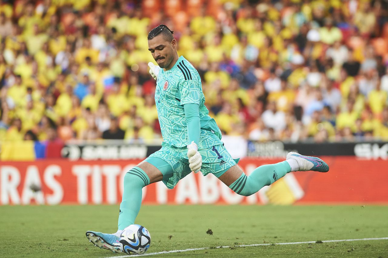 VALENCIA, SPAIN - JUNE 16: Alvaro Montero of Colombia controls the ball during the International Friendly match between Colombia and Iraq at Estadio Mestalla on June 16, 2023 in Valencia, Spain. (Photo by Maria Jose Segovia/DeFodi Images via Getty Images)