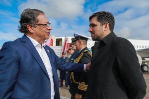 Así fue la llegada del presidente colombiano a Chile.