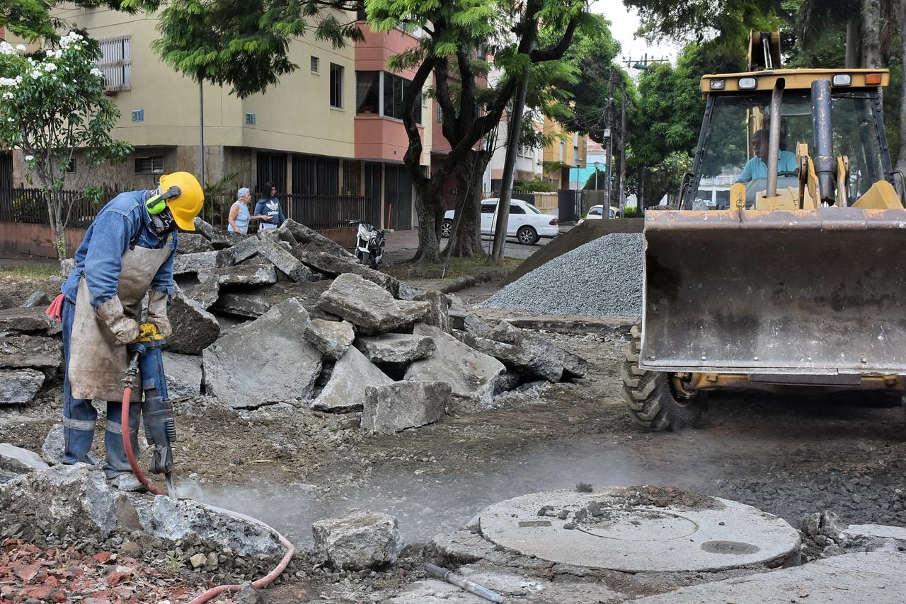 Emcali implementó la reposición tramos críticos redes de acueducto y alcantarillado de los Barrios 3 de Julio y Pampalinda en la comuna 19.