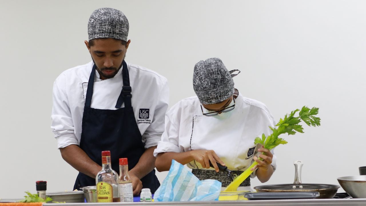 El técnico laboral en cocina internacional es el programa que más estudiantes tiene en la Universidad Santiago de Cali.