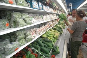 El 31% del consumo de los caleños se orienta a la compra de alimentos.
