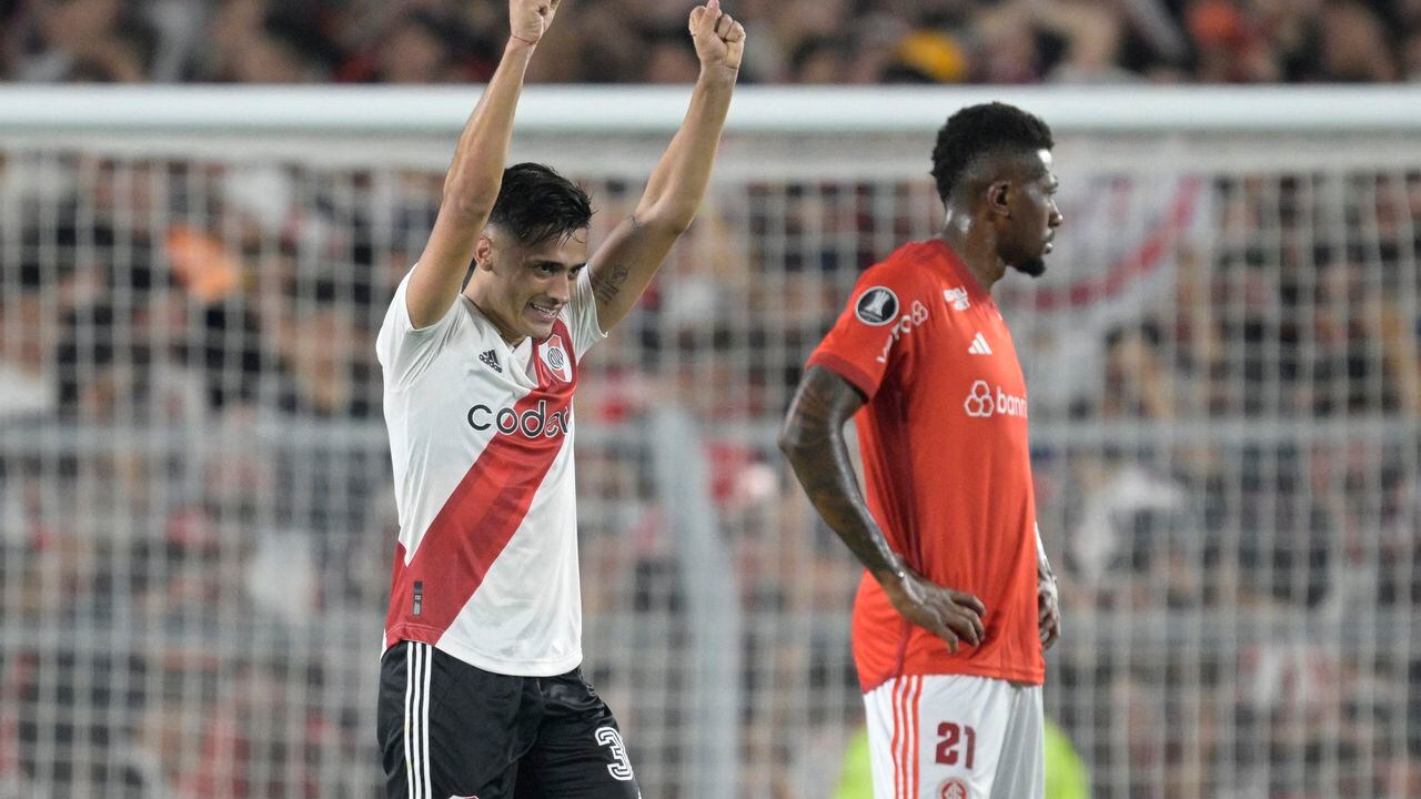 Solari celebra la victoria de River Plate sobre INter de Brasil, en la Copa Libertadores 2023.