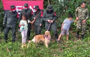 Urgente: primera imagen de la sargento y sus dos hijos en el secuestro. Los tiene el ELN en medio del cese al fuego con el Gobierno Petro