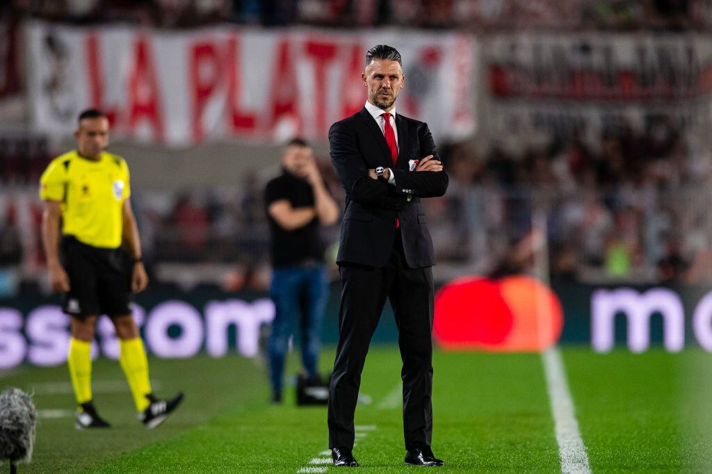 BUENOS AIRES, ARGENTINA - AUGUST 1: River Plate Head Coach Martín Demichelis during Copa CONMEBOL Libertadores 2023 match between River Plate and Internacional at Estadio M·s Monumental Antonio Vespucio Liberti on August 1, 2023 in Buenos Aires, Argentina. (Photo by Max Peixoto/Eurasia Sport Images/Getty Images)
