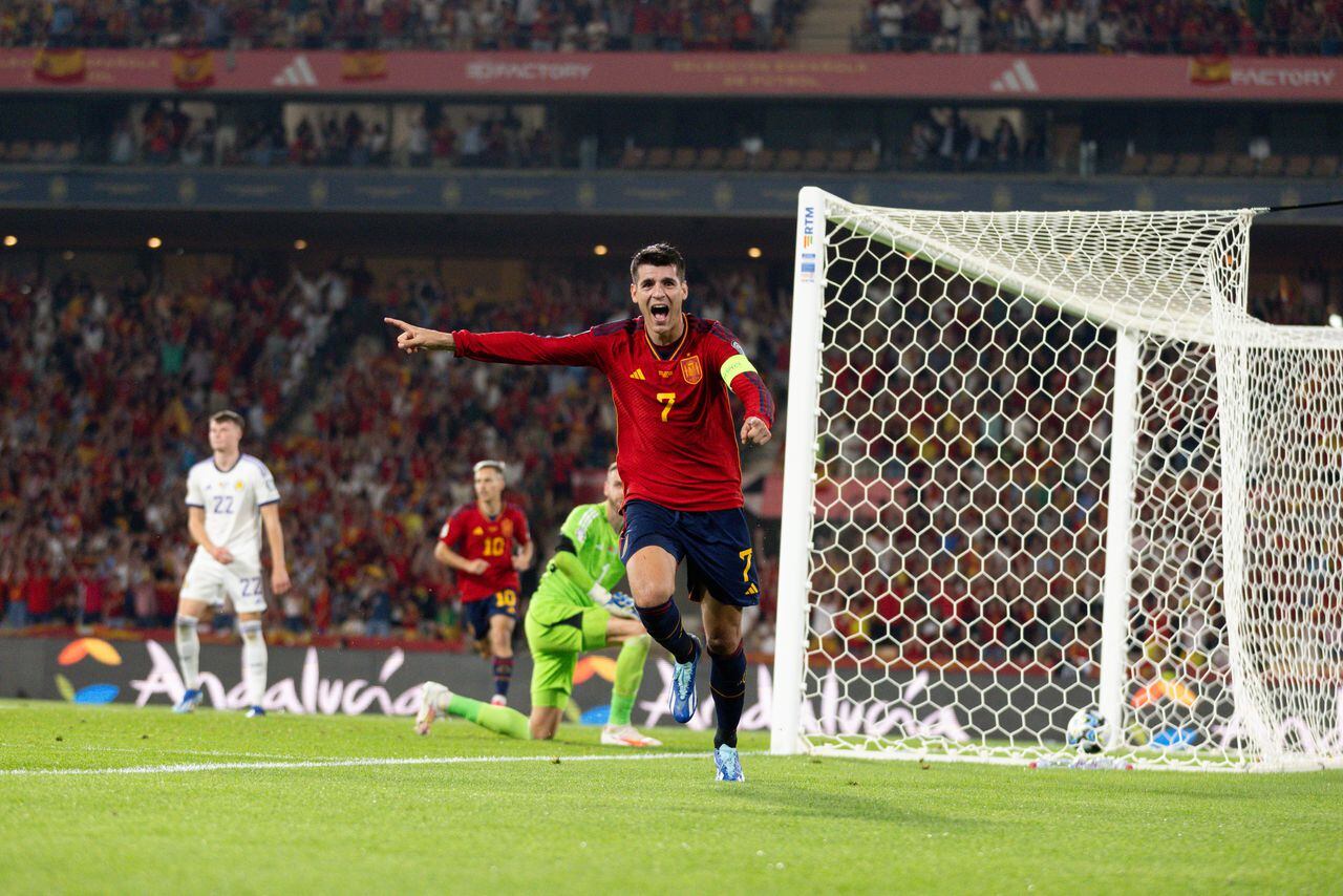Álvaro Morata anotó un gol para España.