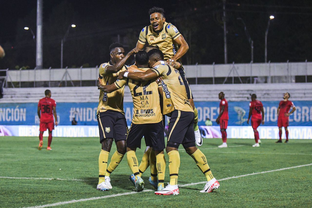 Imagen del partido entre Águilas Doradas y América de Cali por la fecha 13 del segundo semestre de la Liga colombiana 2023.