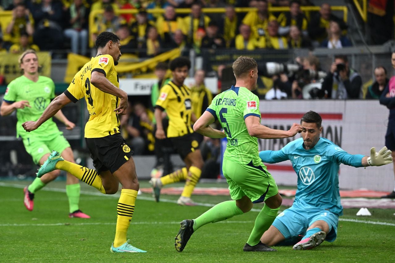 Imagen del partido entre Borussia Dortmund y Wolfsburgo - Bundesliga 2022-2023.