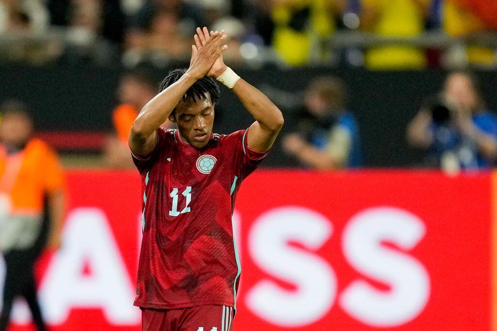 GELSENKIRCHEN, GERMANY - JUNE 20: Juan Cuadrado of Colombia gestures during the international friendly match between Germany and Colombia at Veltins-Arena on June 20, 2023 in Gelsenkirchen, Germany. (Photo by Alex Gottschalk/DeFodi Images via Getty Images)