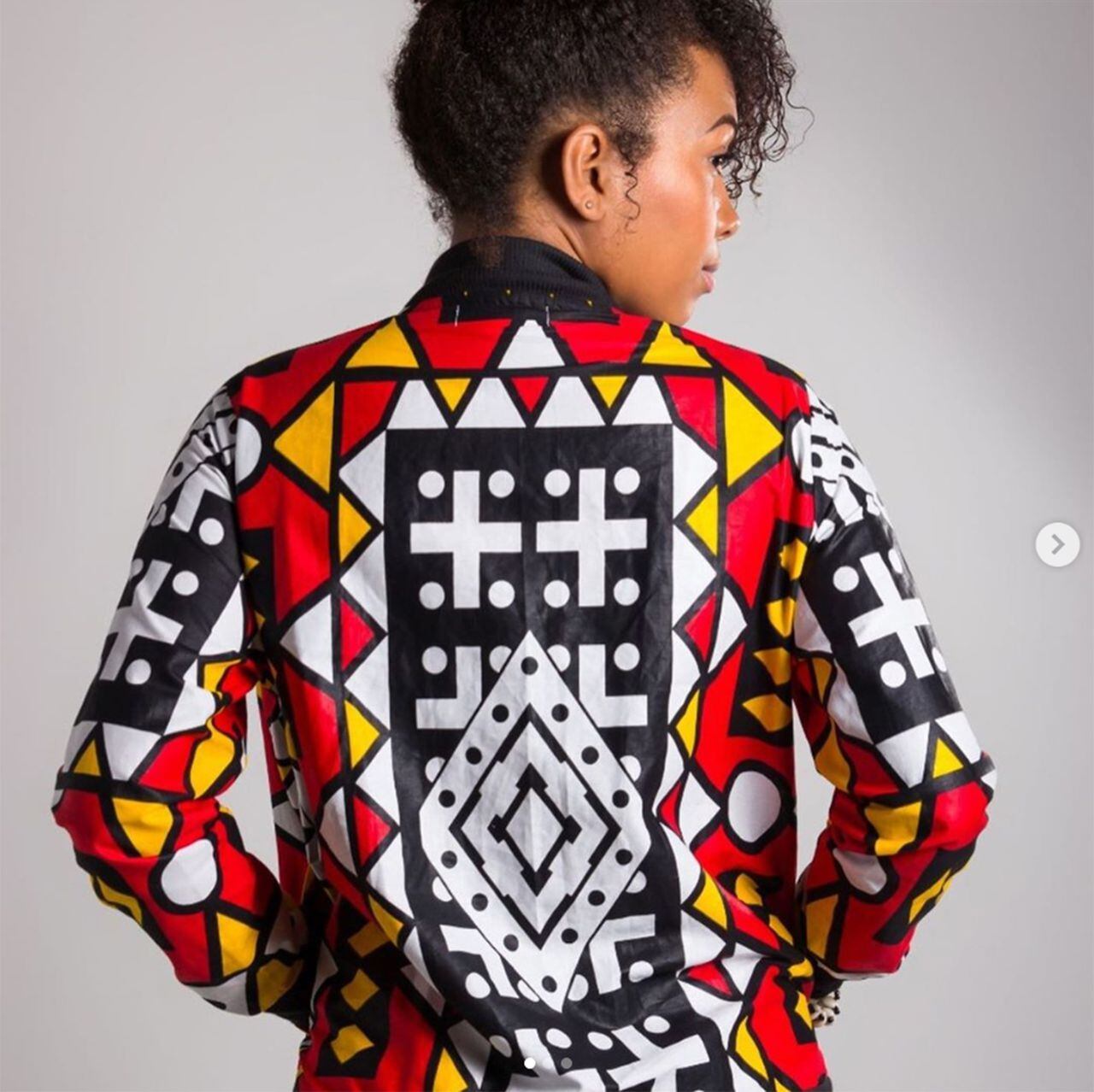 La moda africana que llegó a Colombia de la mano de Cruz Arboleda