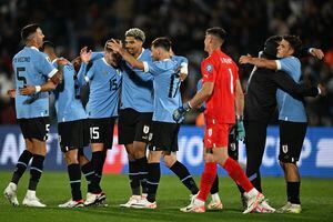 Uruguay vence a Brasil. (Photo by Eitan ABRAMOVICH / AFP)