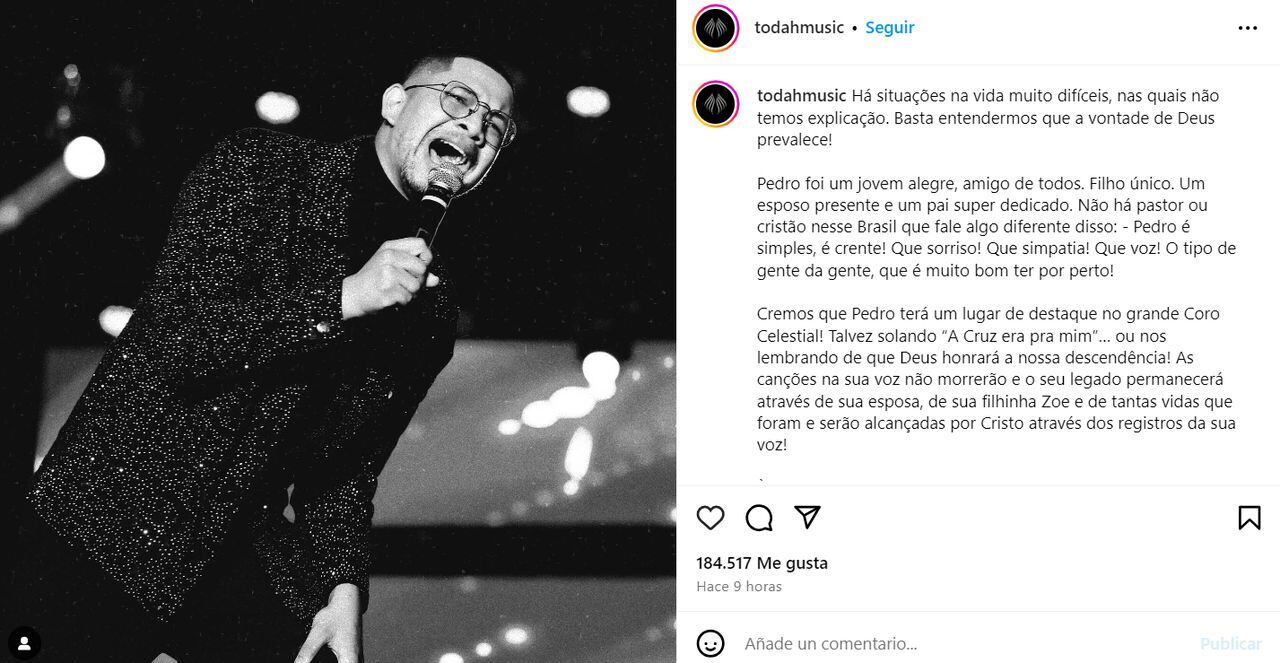 cantante brasileño de gospel, Pedro Henrique, quien por la noche del miércoles 13 de diciembre se presentaba en la Feria de Santa de Bahía murió repentinamente.