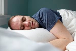 Dormir es una actividad importante para el cuerpo.