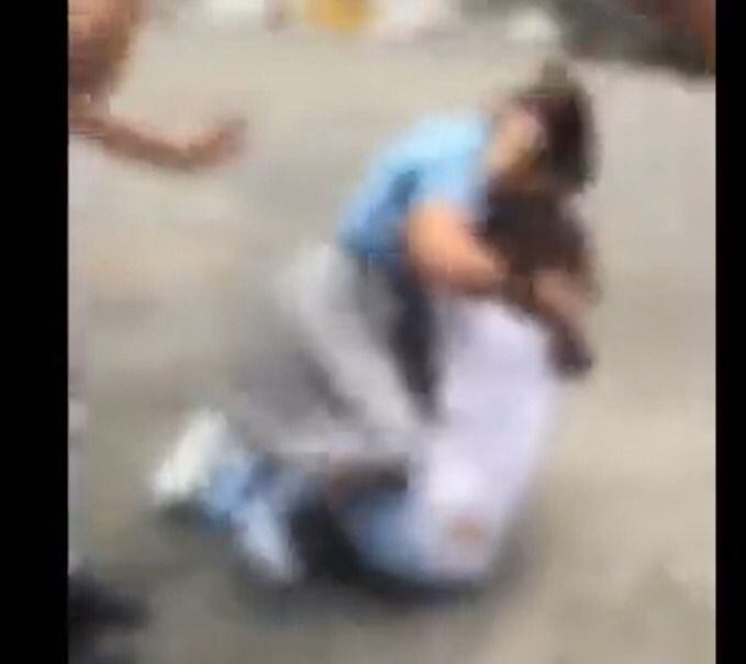 Estudiantes se fueron a golpes en un colegio del Valle del Cauca.