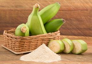 Se examina a fondo el papel esencial que juega el almacenamiento adecuado en la prevención de la maduración prematura de los plátanos verdes.