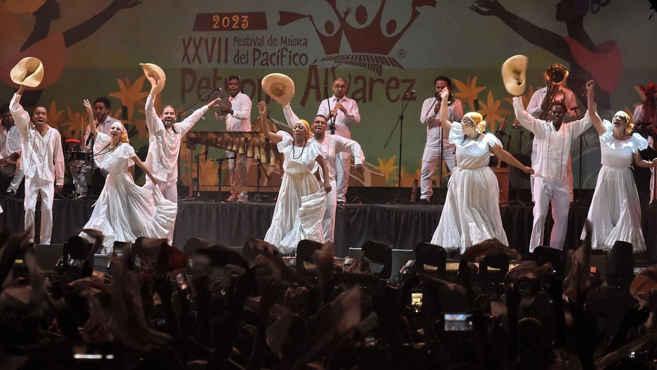 XXVII Festival de Música del Pacífico Petronio Álvarez.