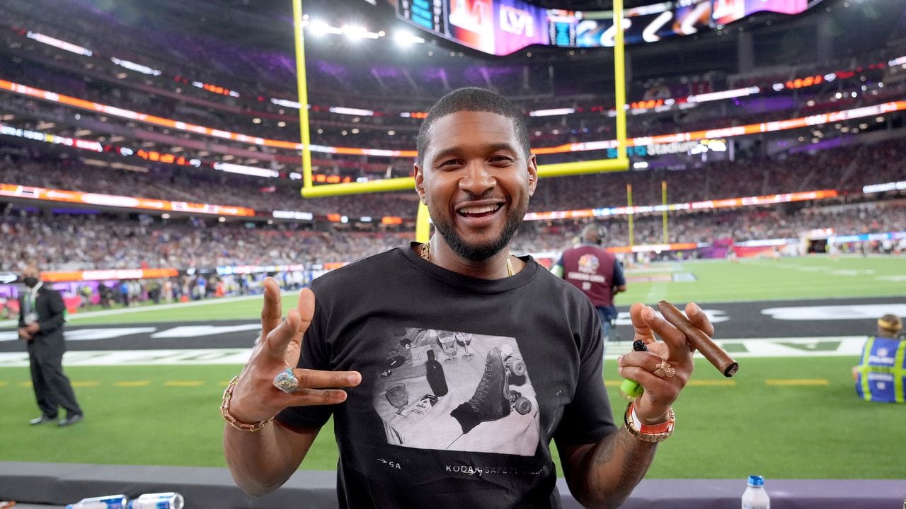 INGLEWOOD, CALIFORNIA - FEBRUARY 13: Usher attends Super Bowl LVI at SoFi Stadium on February 13, 2022 in Inglewood, California. (Photo by Kevin Mazur/Getty Images for Roc Nation)