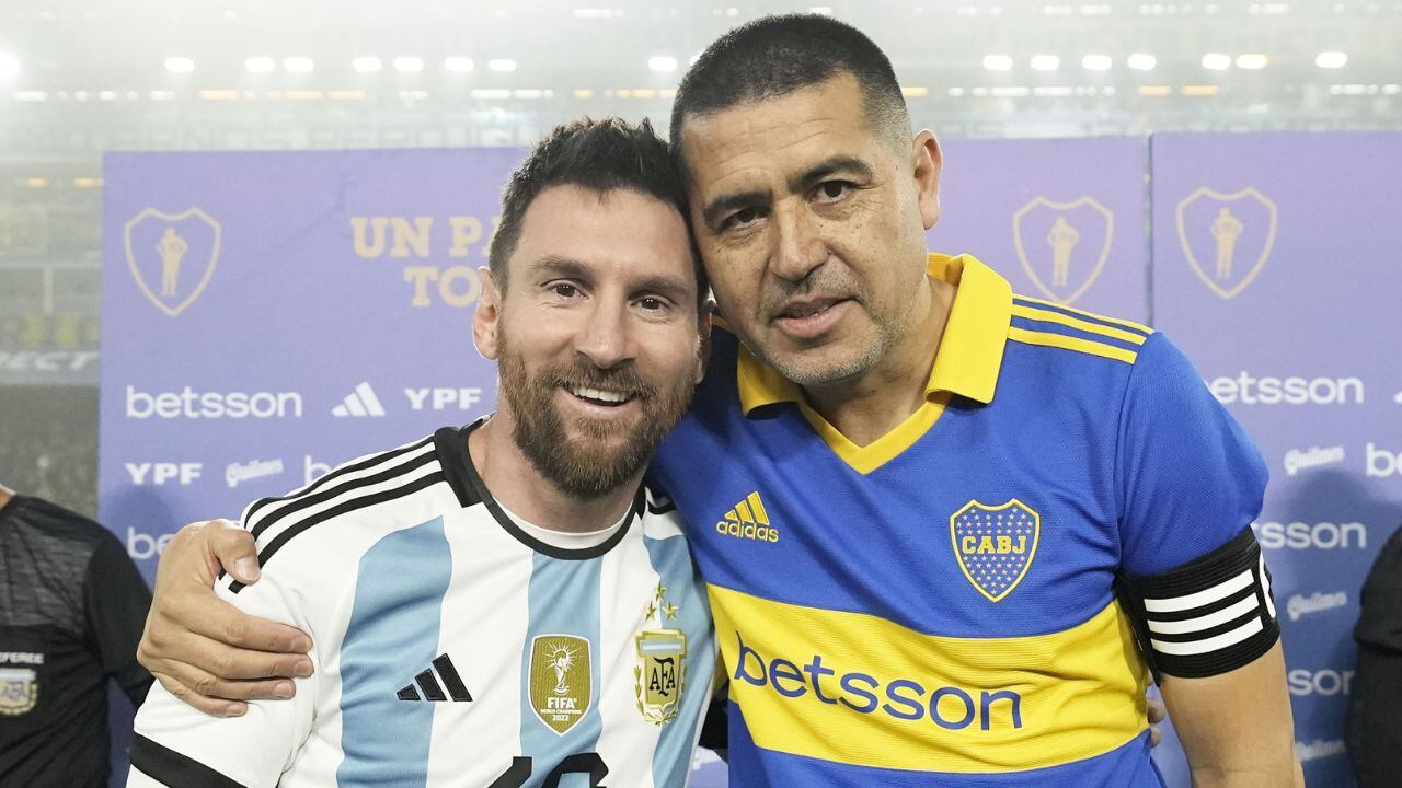 Juan Román Riquelme agradeció a Messi por hacer presencia en su despedida.
