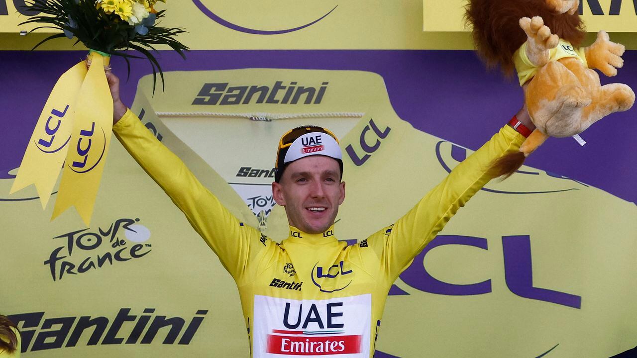 Adam Yates, primer dueño del 'maillot' amarillo en el Tour de Francia