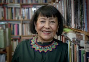 La escritora Gloria Cecilia Díaz, un referente de la literatura infantil y juvenil.