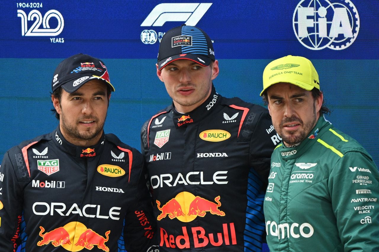 El mexicano Sergio Pérez saldrá segundo en China, el neerlandés Max Verstappen lo hará de primero, y el español Fernando Alonso partirá tercero.