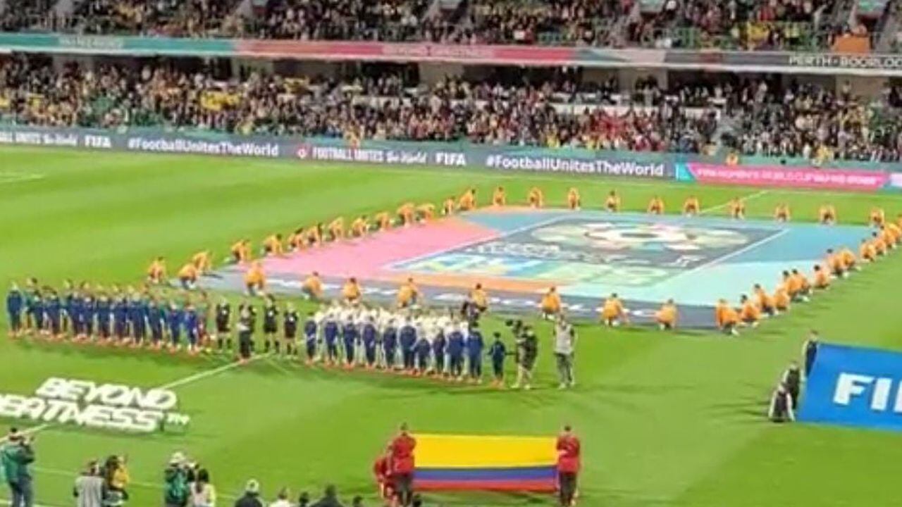 Momentos de alegría se vivieron en el Mundial Femenino 2023 en el instante en el que se cantó el himno de Colombia.