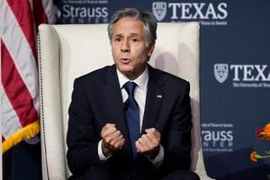 El secretario de Estado de Estados Unidos, Antony Blinken, habla durante una conversación en el campus de la Universidad de Texas, el miércoles 4 de octubre de 2023, en Austin, Texas. (AP Foto/Eric Gay)