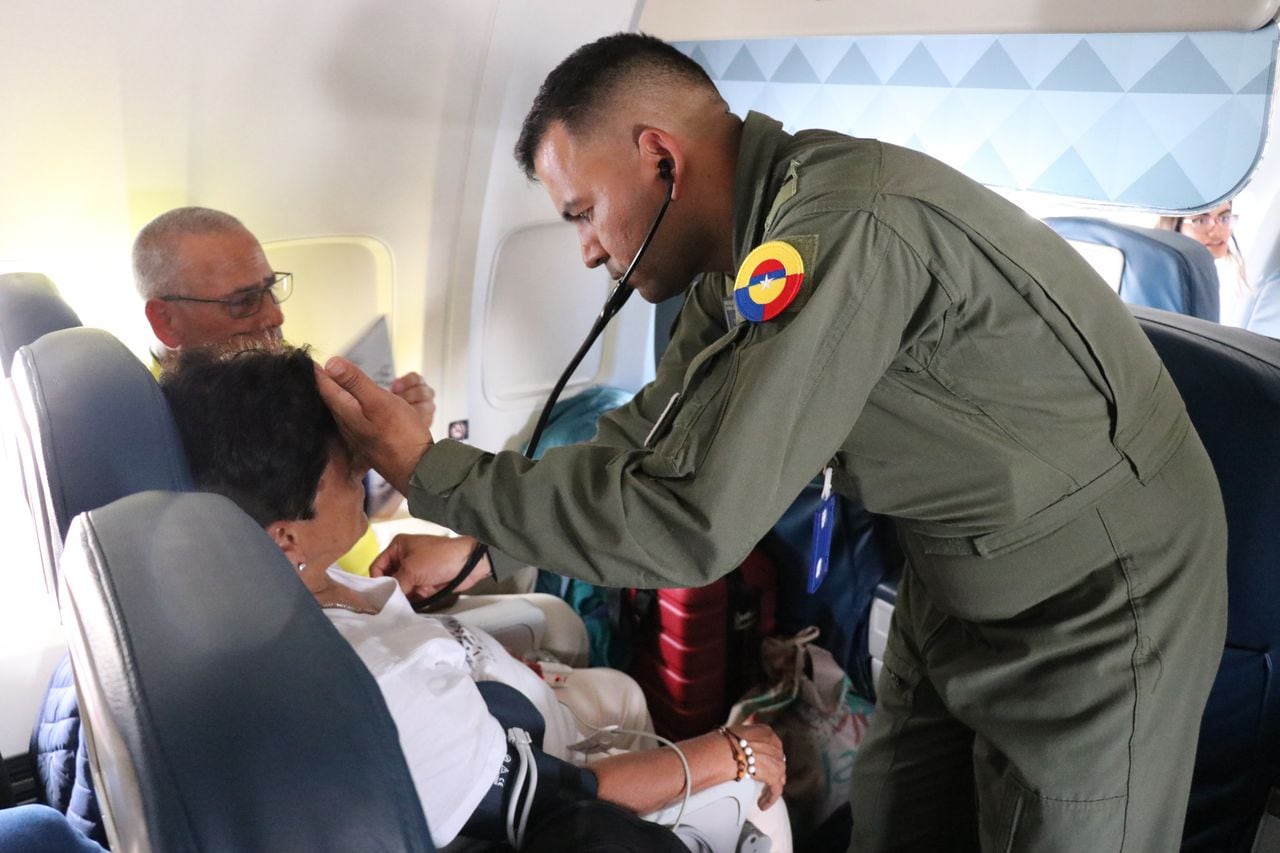 La Fuerza Aeroespacial Colombiana llevò a cabo una operación de rescate de los ciudadanos colombianos atrapados en Israel en medio de la guerra contra el grupo terrorista Hammás.