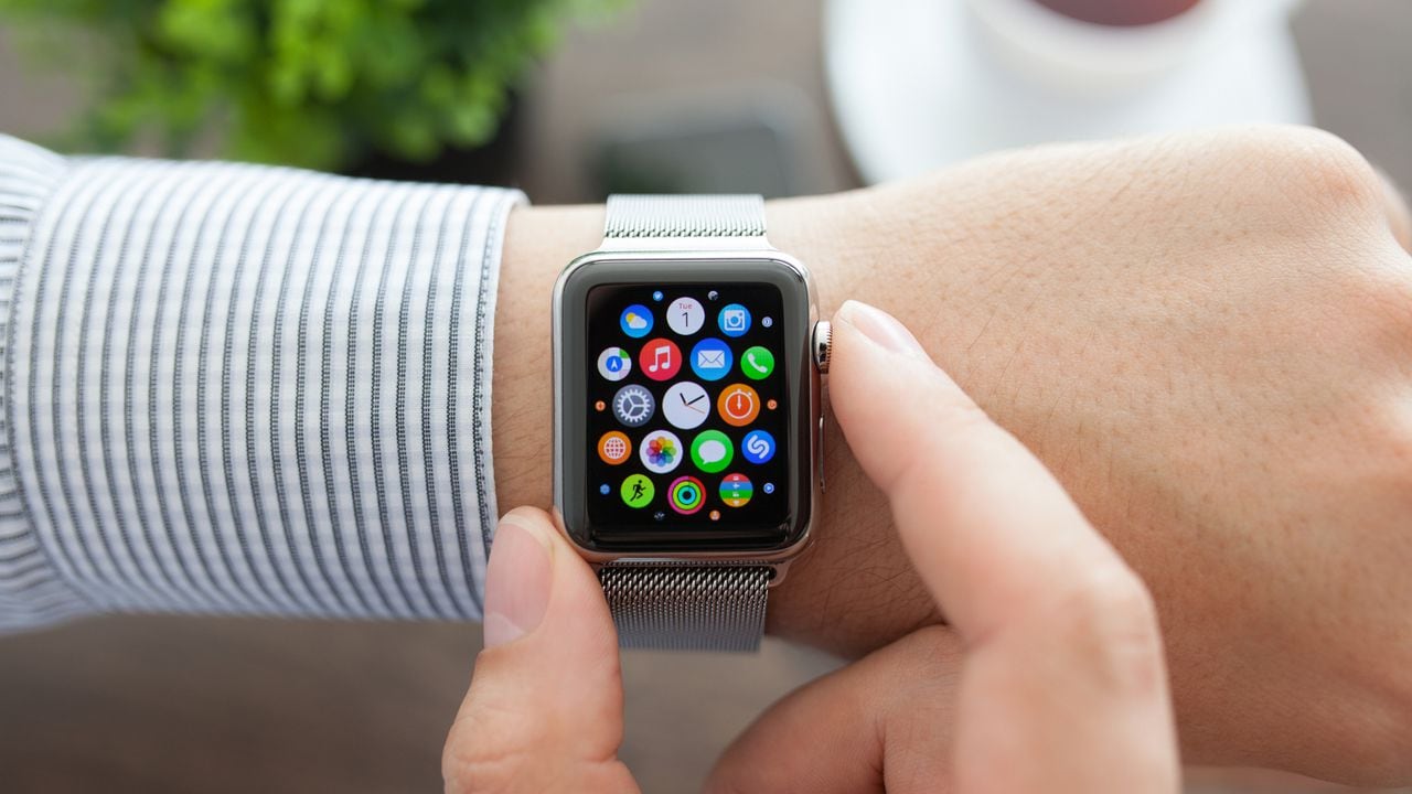 Aprenda los secretos de la limpieza paso a paso para que un Apple Watch luzca como nuevo.