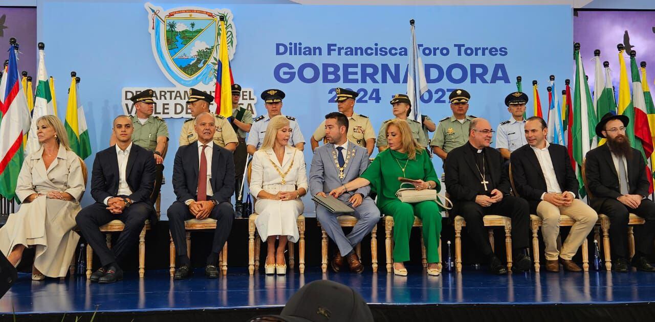 Posesión de la nueva gobernadora del Valle Dilian Francisca Toro