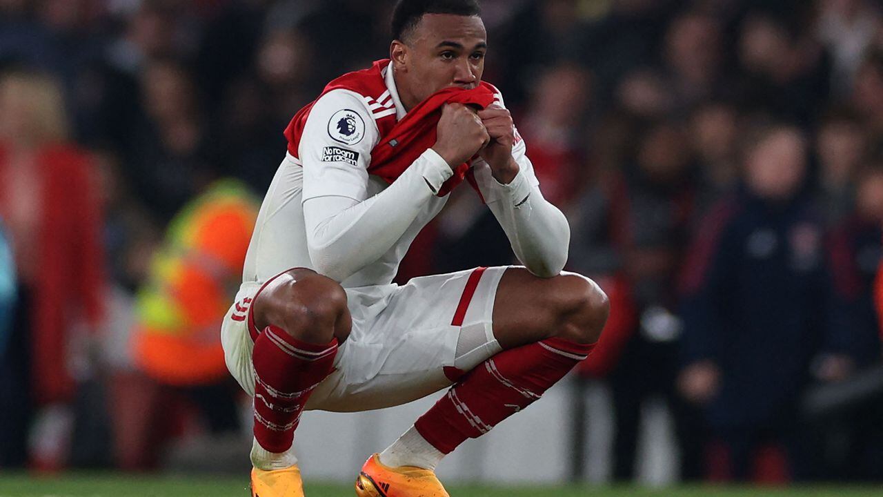 Gabriel Megalhaes, jugador de Arsenal, se lamenta tras el empate con el Southampton.
AFP / El País