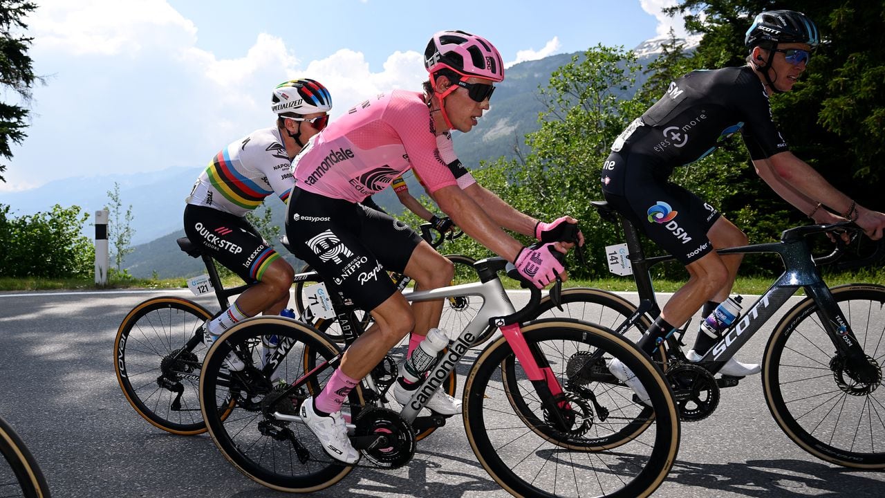 LEUKERBAD, SWITZERLAND - JUNE 14: (L-R) Remco Evenepoel of Belgium and Team Soudal Quick-Step, Rigoberto Uran of Colombia and Team EF Education-EasyPost and Romain Bardet of France and Team DSM compete during the 86th Tour de Suisse 2023, Stage 4 a 152.5km stage from Monthey to Leukerbad 1367m / #UCIWT / on June 14, 2023 in Leukerbad, Switzerland. (Photo by Dario Belingheri/Getty Images)