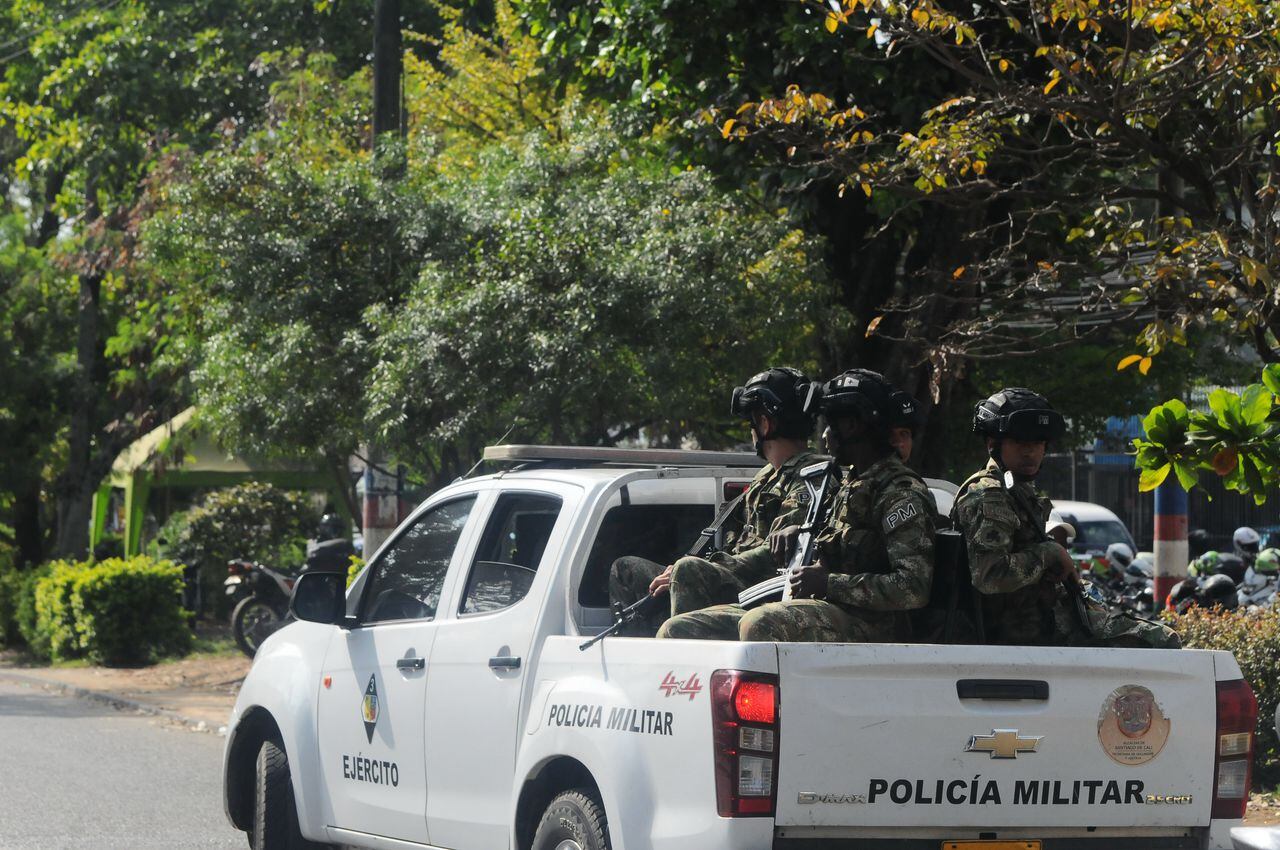 Orden: Lanzamiento del Plan Territorios Seguros de la Policía Metropolitana y   áreas de la Alcaldía de Cali, inicialmente de la comuna 15. foto José L Guzmán EL País.
