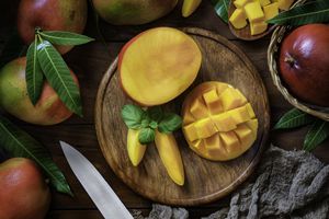 Las hojas de mango aportan beneficios al organismo.