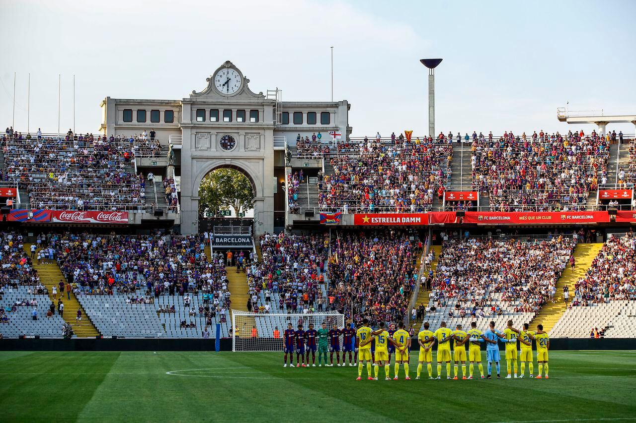 Imágenes del estadio Olímpico de Montjuic, escenario que albergará los partidos de local del F.C. Barcelona mientras el Camp Nou esté en remodelación.