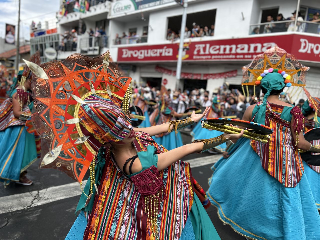 Carnaval de Negros y Blancos. Colectivo Fundación Cultural Herencia Mestiza. Andrea Chavez