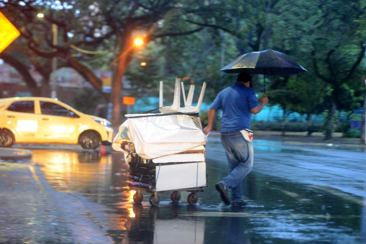 Cali: Lluvia en la ciudad durante la tarde del domingo 20 de agosto